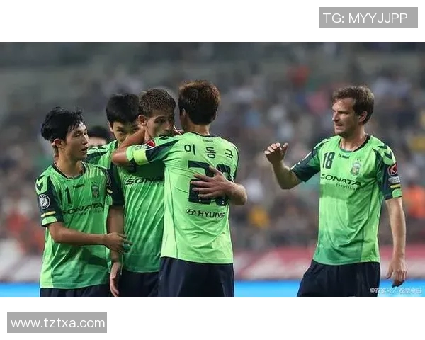 仁川联与光州FC激战正酣比分悬念不断引人关注