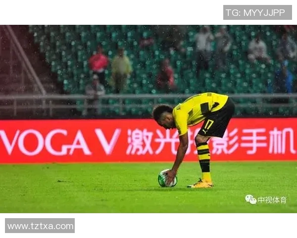 德黑兰独立队与哎杜哈尼的激烈对决展现足球魅力与战术智慧