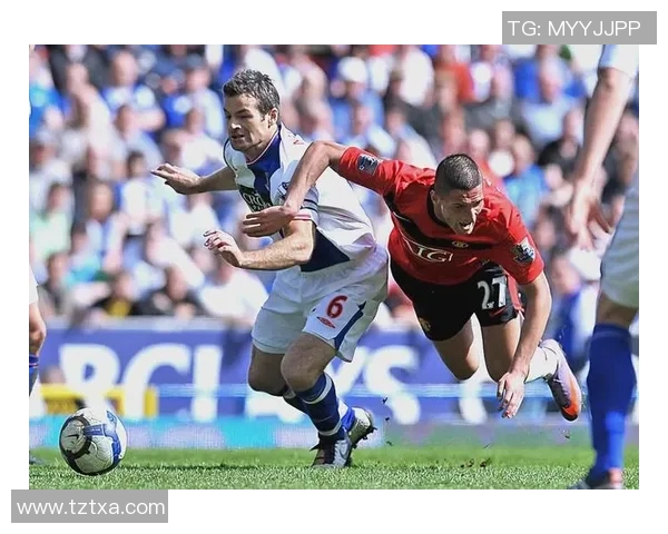 意甲焦点战都灵迎战帕尔马双方争夺三分的激烈对决