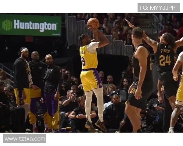 2019年5月26日猛龙与雄鹿激战回顾精彩录像分析与比赛亮点解读